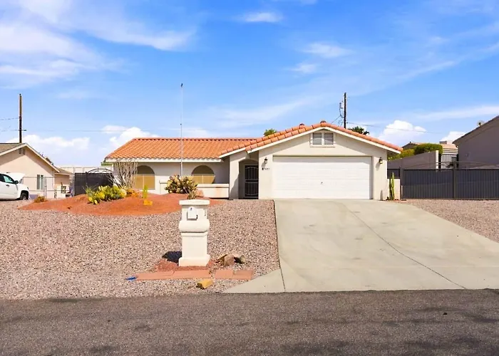 Sunshine & Palms-dog Friendly-side Parking Holiday home
