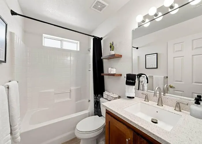 Holiday home Sunshine & Palms-dog Friendly-side Parking