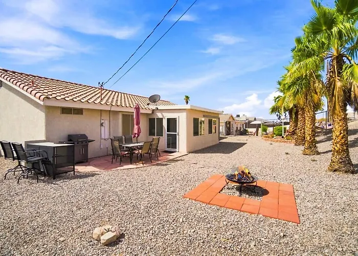 Sunshine & Palms-dog Friendly-side Parking Holiday home